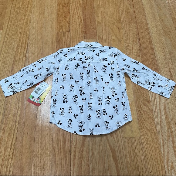 Disney black/white Mickey Mouse long sleeve button up collars shirt size 9 mos - Picture 2 of 9